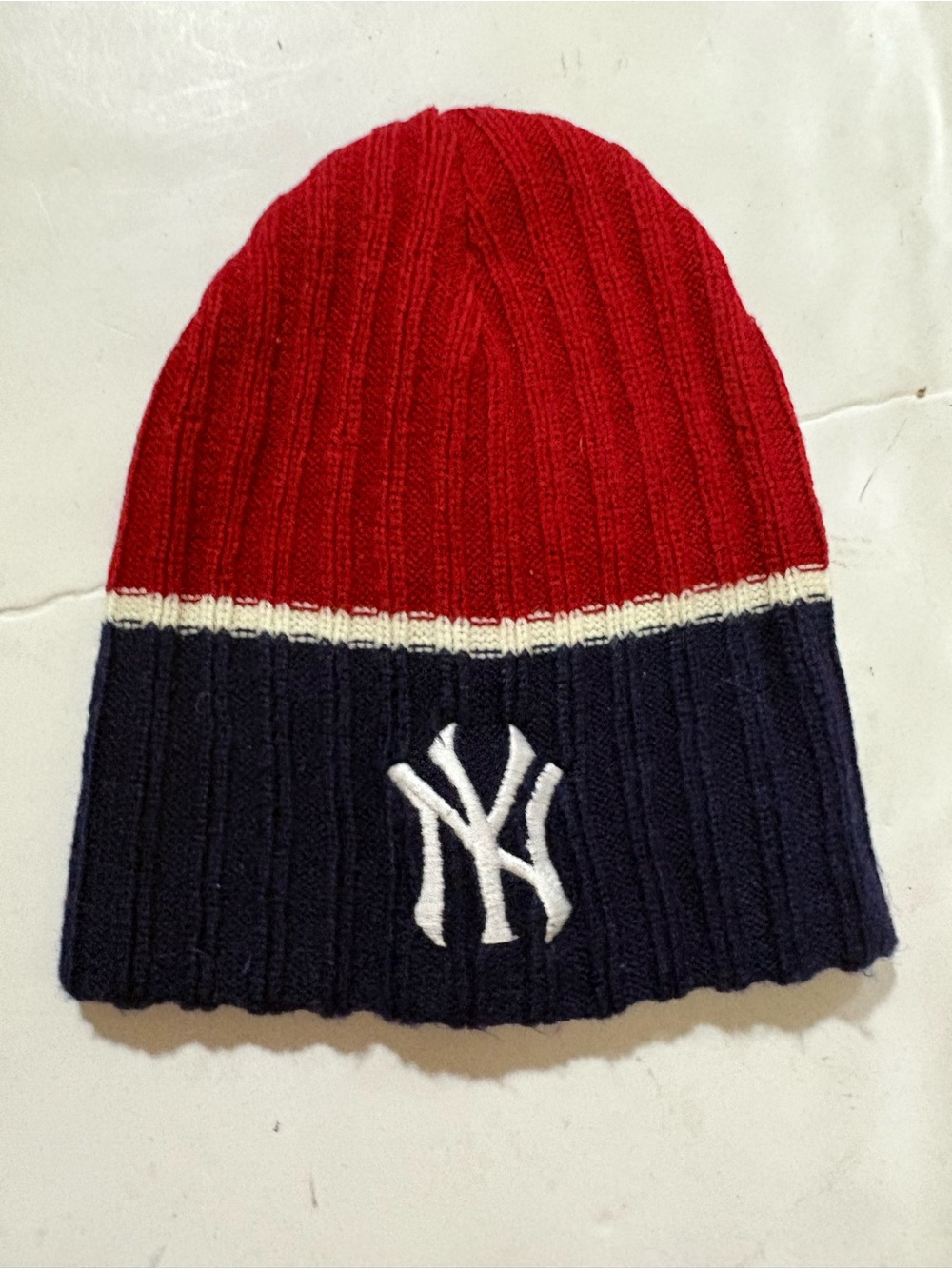 New York Red & Navy Knit Beanie with Team Logo - Picture 2 of 4